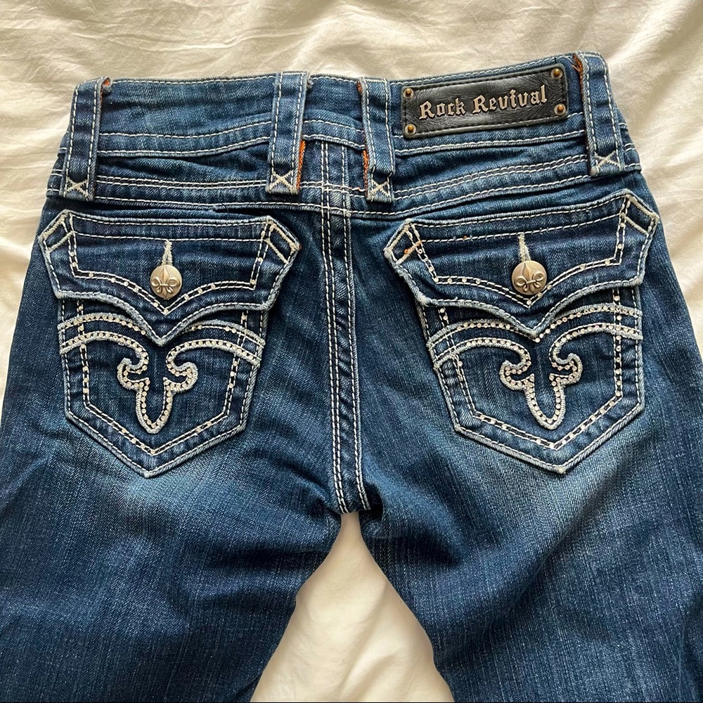 Rock revival bootcut jeans rhinestone butt